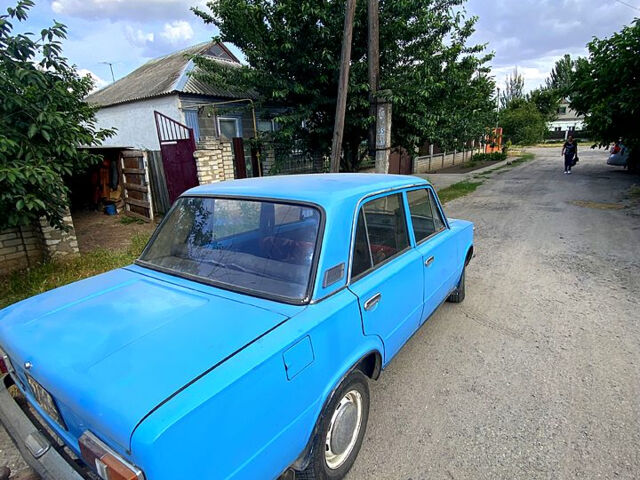 Синий ВАЗ 2101, объемом двигателя 1.3 л и пробегом 142 тыс. км за 700 $, фото 6 на Automoto.ua