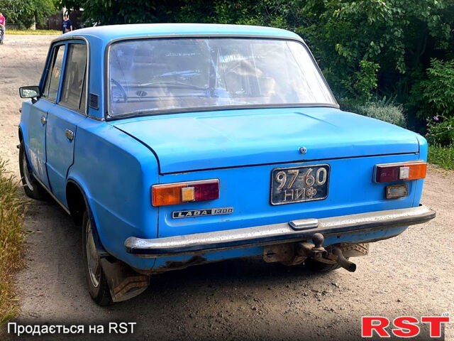 Синий ВАЗ 2101, объемом двигателя 1.3 л и пробегом 142 тыс. км за 700 $, фото 1 на Automoto.ua