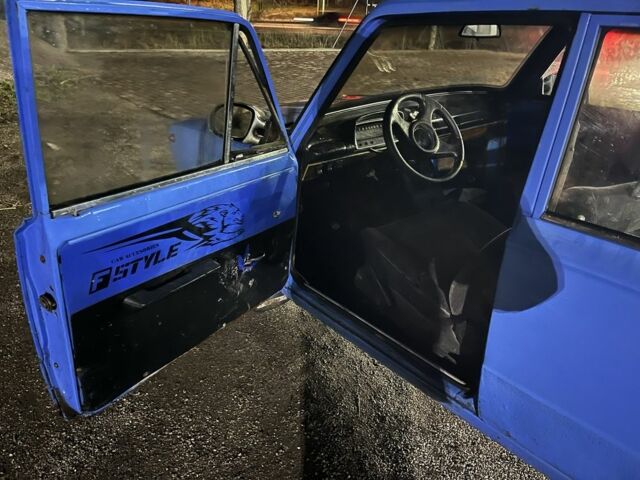 Синий ВАЗ 2101, объемом двигателя 1.3 л и пробегом 270 тыс. км за 300 $, фото 4 на Automoto.ua