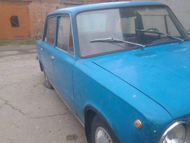Синій ВАЗ 2101, об'ємом двигуна 0 л та пробігом 131 тис. км за 500 $, фото 2 на Automoto.ua