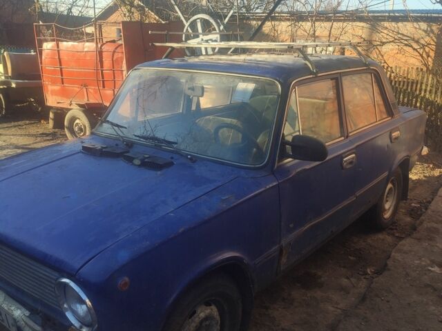 Синий ВАЗ 2101, объемом двигателя 0 л и пробегом 58 тыс. км за 238 $, фото 4 на Automoto.ua