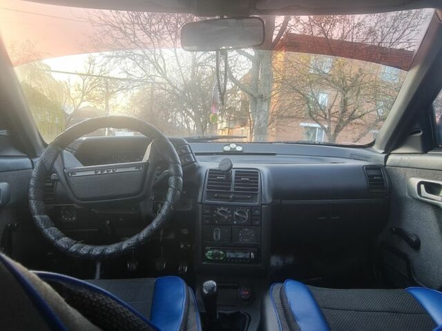 Синий ВАЗ 2101, объемом двигателя 1.6 л и пробегом 191 тыс. км за 1100 $, фото 3 на Automoto.ua