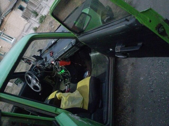 Зеленый ВАЗ 2101, объемом двигателя 1.2 л и пробегом 1000 тыс. км за 362 $, фото 6 на Automoto.ua