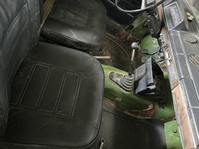 Зеленый ВАЗ 2101, объемом двигателя 1.3 л и пробегом 150 тыс. км за 714 $, фото 5 на Automoto.ua