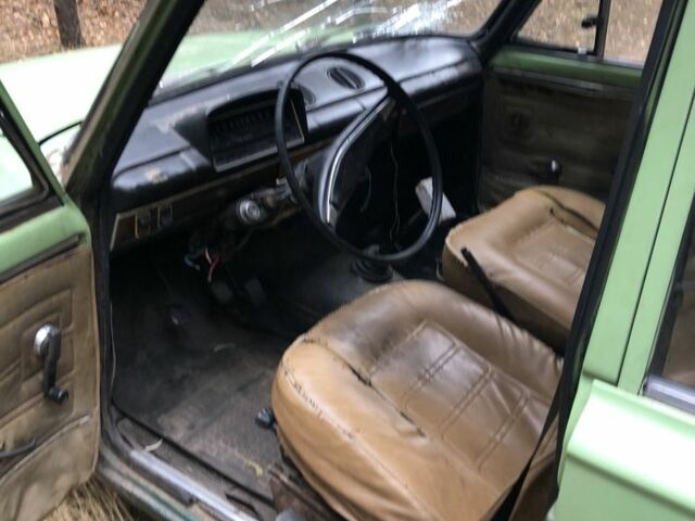 Зеленый ВАЗ 2101, объемом двигателя 0 л и пробегом 3 тыс. км за 228 $, фото 4 на Automoto.ua
