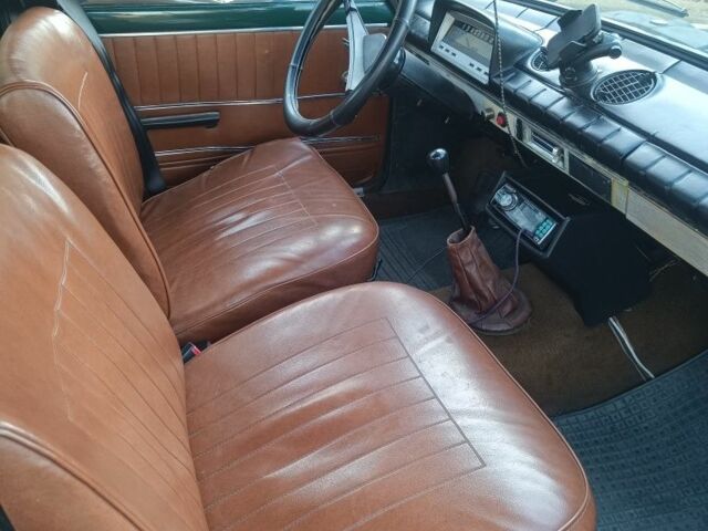 Зеленый ВАЗ 2101, объемом двигателя 1 л и пробегом 150 тыс. км за 572 $, фото 1 на Automoto.ua