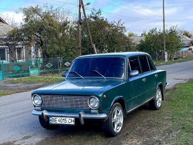 Зелений ВАЗ 2101, об'ємом двигуна 1.2 л та пробігом 300 тис. км за 800 $, фото 1 на Automoto.ua