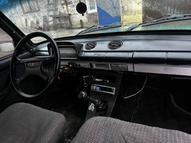 Зеленый ВАЗ 2101, объемом двигателя 1.5 л и пробегом 200 тыс. км за 800 $, фото 6 на Automoto.ua