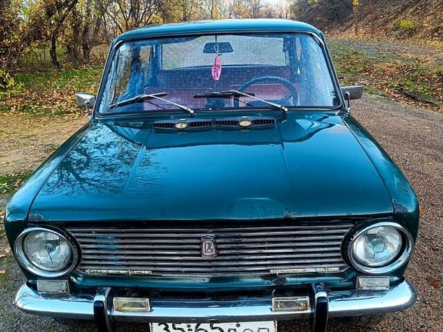 Зеленый ВАЗ 2101, объемом двигателя 1.1 л и пробегом 100 тыс. км за 600 $, фото 3 на Automoto.ua