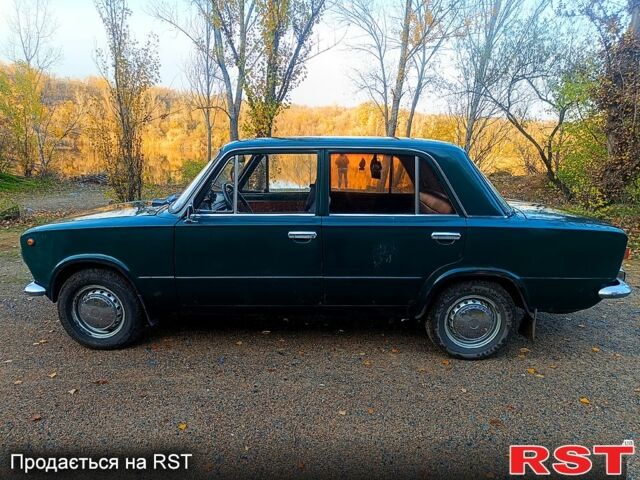 Зеленый ВАЗ 2101, объемом двигателя 1.1 л и пробегом 100 тыс. км за 600 $, фото 4 на Automoto.ua