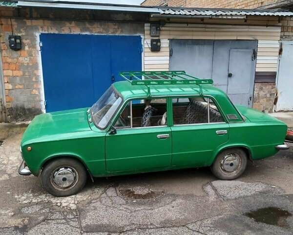 Зеленый ВАЗ 2101, объемом двигателя 0 л и пробегом 100 тыс. км за 900 $, фото 1 на Automoto.ua