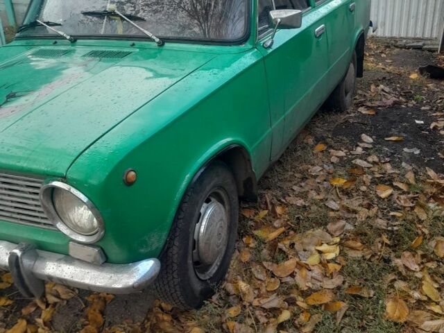 Зеленый ВАЗ 2101, объемом двигателя 1.2 л и пробегом 100 тыс. км за 650 $, фото 1 на Automoto.ua