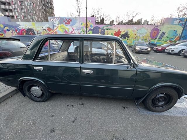 Зеленый ВАЗ 2101, объемом двигателя 1.3 л и пробегом 29 тыс. км за 1000 $, фото 2 на Automoto.ua
