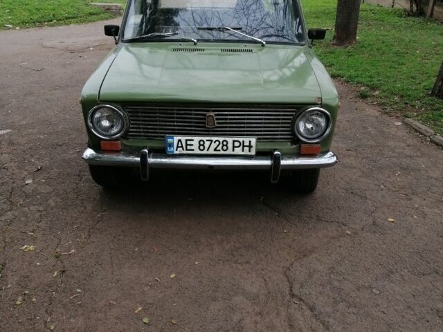 Зеленый ВАЗ 2101, объемом двигателя 1.2 л и пробегом 136 тыс. км за 596 $, фото 6 на Automoto.ua