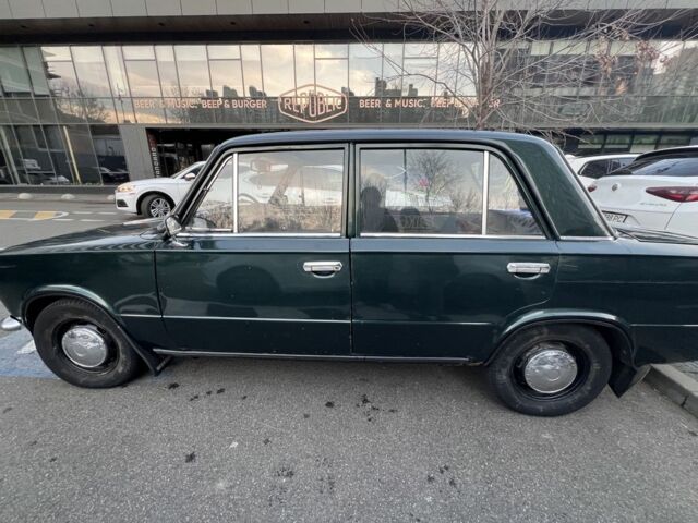 Зеленый ВАЗ 2101, объемом двигателя 1.3 л и пробегом 29 тыс. км за 1000 $, фото 3 на Automoto.ua