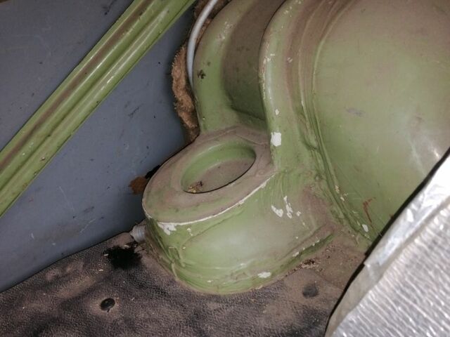 Зеленый ВАЗ 2101, объемом двигателя 1.2 л и пробегом 136 тыс. км за 596 $, фото 9 на Automoto.ua