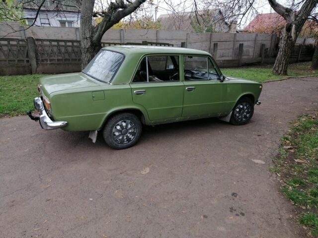 Зеленый ВАЗ 2101, объемом двигателя 1.2 л и пробегом 136 тыс. км за 596 $, фото 12 на Automoto.ua