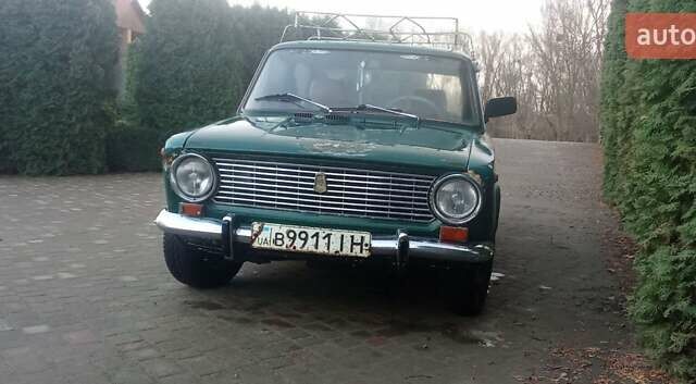 Зелений ВАЗ 2101, об'ємом двигуна 1.2 л та пробігом 250 тис. км за 350 $, фото 1 на Automoto.ua