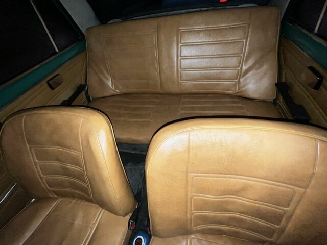 Зеленый ВАЗ 2101, объемом двигателя 1.3 л и пробегом 888 тыс. км за 700 $, фото 5 на Automoto.ua