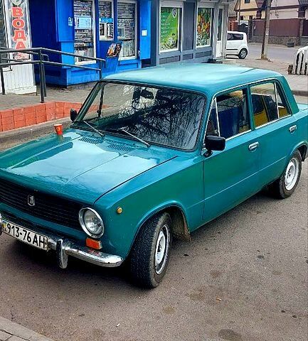 Зеленый ВАЗ 2101, объемом двигателя 1.2 л и пробегом 0 тыс. км за 700 $, фото 3 на Automoto.ua