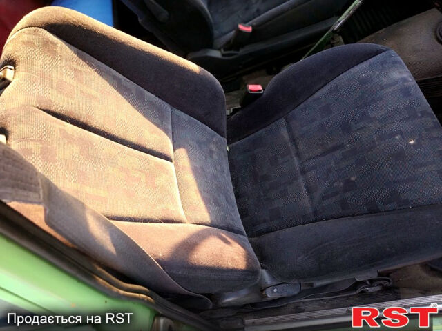 Зеленый ВАЗ 2101, объемом двигателя 1.2 л и пробегом 350 тыс. км за 500 $, фото 8 на Automoto.ua