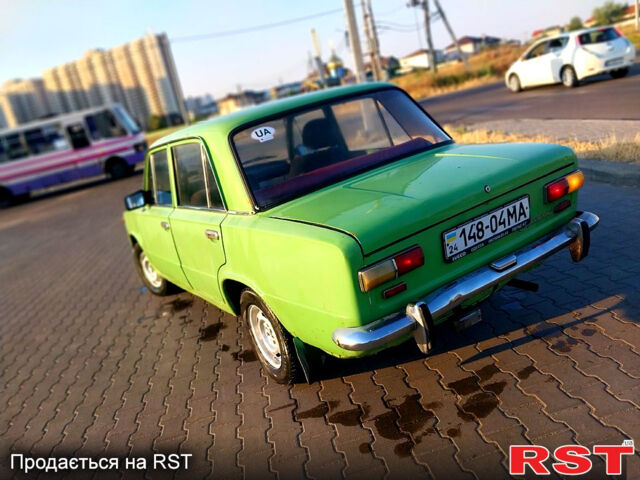 Зеленый ВАЗ 2101, объемом двигателя 1.2 л и пробегом 350 тыс. км за 500 $, фото 6 на Automoto.ua