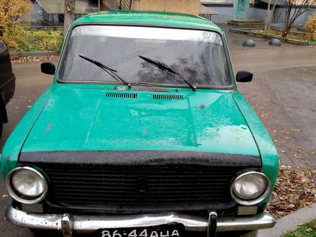 Зелений ВАЗ 2101, об'ємом двигуна 1.2 л та пробігом 300 тис. км за 238 $, фото 1 на Automoto.ua