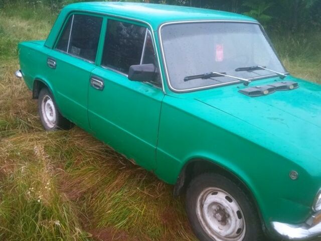 Зелений ВАЗ 2101, об'ємом двигуна 1.2 л та пробігом 300 тис. км за 289 $, фото 2 на Automoto.ua