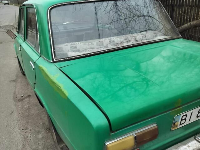 Зеленый ВАЗ 2101, объемом двигателя 1.2 л и пробегом 200 тыс. км за 500 $, фото 2 на Automoto.ua