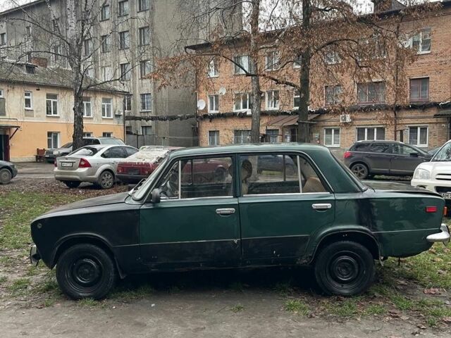 Зеленый ВАЗ 2101, объемом двигателя 1 л и пробегом 27 тыс. км за 344 $, фото 1 на Automoto.ua