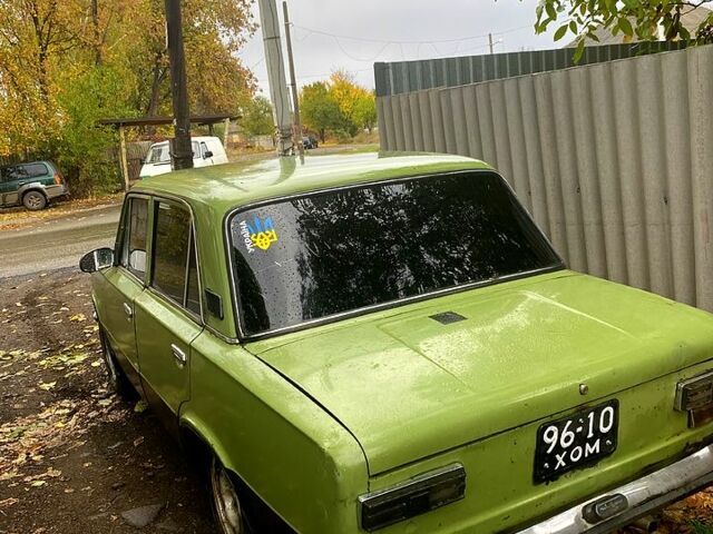 Зеленый ВАЗ 2101, объемом двигателя 1.3 л и пробегом 200 тыс. км за 500 $, фото 2 на Automoto.ua