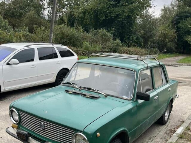 Зеленый ВАЗ 2101, объемом двигателя 0 л и пробегом 400 тыс. км за 600 $, фото 2 на Automoto.ua