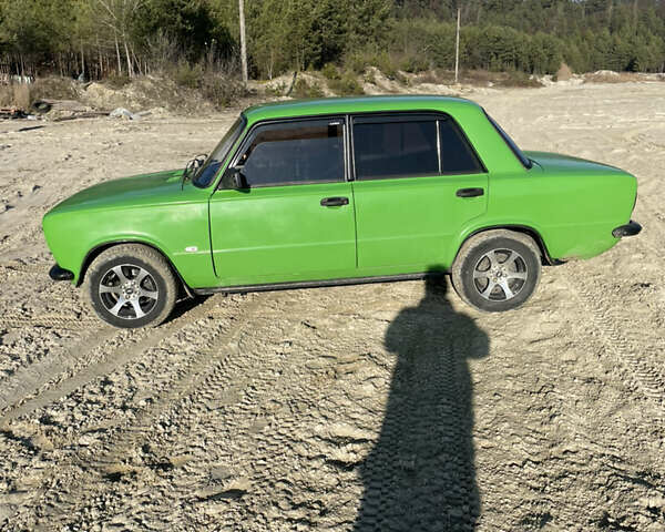 Зеленый ВАЗ 2101, объемом двигателя 0 л и пробегом 400 тыс. км за 1200 $, фото 1 на Automoto.ua
