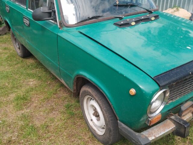Зеленый ВАЗ 2101, объемом двигателя 1 л и пробегом 50 тыс. км за 289 $, фото 1 на Automoto.ua