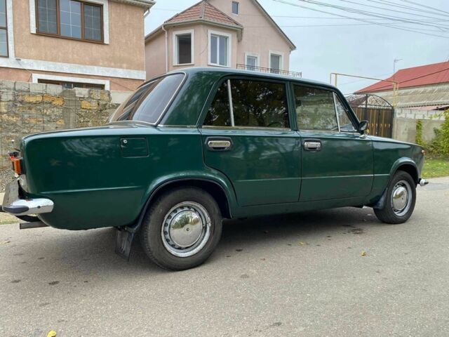 Зеленый ВАЗ 2101, объемом двигателя 1.3 л и пробегом 166 тыс. км за 1299 $, фото 5 на Automoto.ua