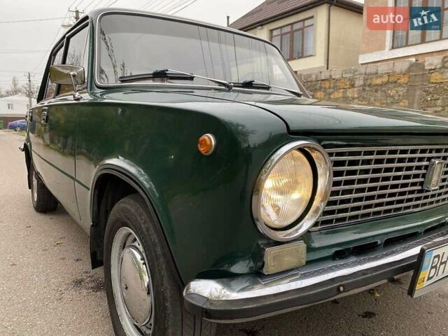 Зеленый ВАЗ 2101, объемом двигателя 1.3 л и пробегом 166 тыс. км за 1299 $, фото 3 на Automoto.ua