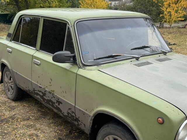 Зеленый ВАЗ 2101, объемом двигателя 1.3 л и пробегом 240 тыс. км за 482 $, фото 4 на Automoto.ua