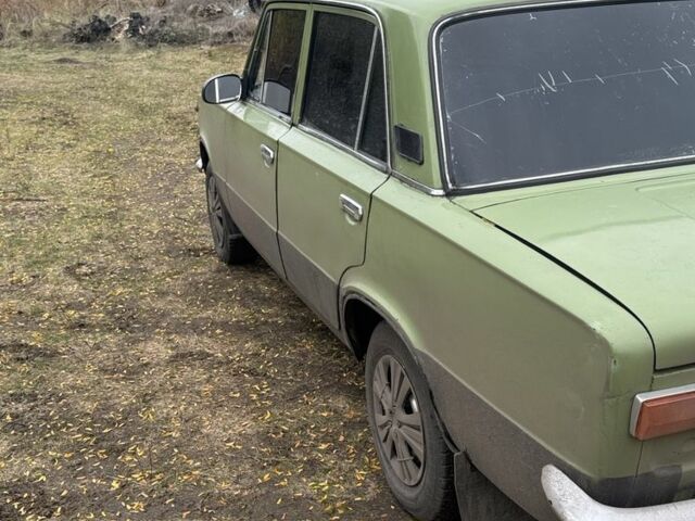 Зеленый ВАЗ 2101, объемом двигателя 1.3 л и пробегом 240 тыс. км за 482 $, фото 1 на Automoto.ua