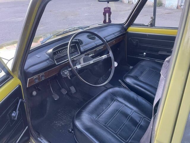 Зеленый ВАЗ 2101, объемом двигателя 1.3 л и пробегом 65 тыс. км за 1250 $, фото 5 на Automoto.ua