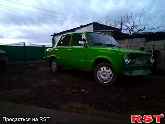 Зеленый ВАЗ 2101, объемом двигателя 1.2 л и пробегом 123 тыс. км за 600 $, фото 2 на Automoto.ua