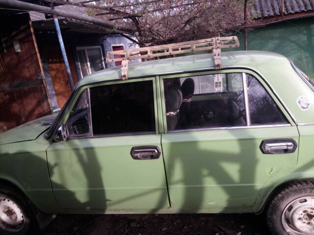 Зеленый ВАЗ 2101, объемом двигателя 0 л и пробегом 300 тыс. км за 381 $, фото 3 на Automoto.ua