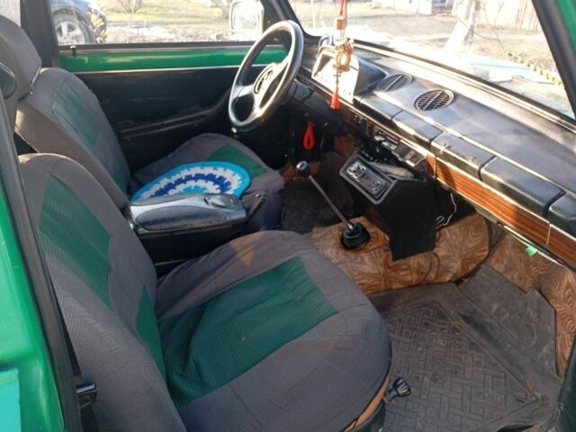 Зеленый ВАЗ 2101, объемом двигателя 1.2 л и пробегом 1 тыс. км за 403 $, фото 2 на Automoto.ua