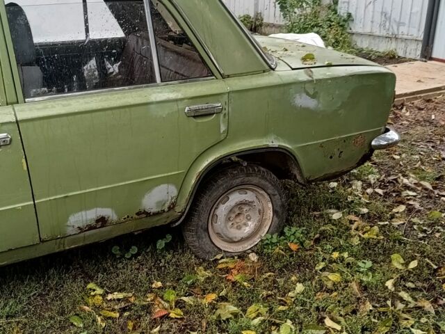 Зеленый ВАЗ 2101, объемом двигателя 1.2 л и пробегом 90 тыс. км за 215 $, фото 2 на Automoto.ua