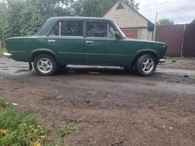 Зеленый ВАЗ 2101, объемом двигателя 1.2 л и пробегом 3 тыс. км за 700 $, фото 2 на Automoto.ua