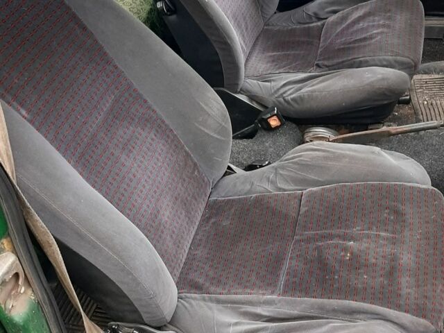 Зеленый ВАЗ 2101, объемом двигателя 1.2 л и пробегом 63 тыс. км за 367 $, фото 5 на Automoto.ua