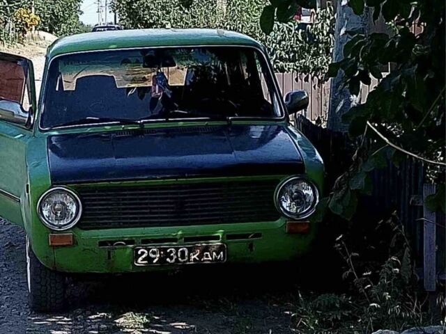 Зеленый ВАЗ 2101, объемом двигателя 1.2 л и пробегом 2 тыс. км за 240 $, фото 6 на Automoto.ua