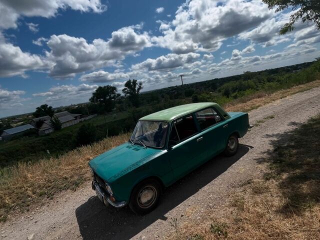 Зелений ВАЗ 2101, об'ємом двигуна 1.3 л та пробігом 2 тис. км за 16000 $, фото 2 на Automoto.ua