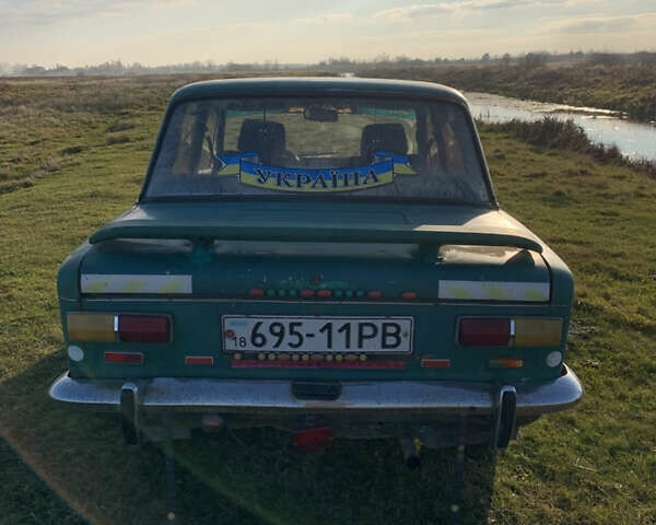 Зеленый ВАЗ 2101, объемом двигателя 1.3 л и пробегом 250 тыс. км за 350 $, фото 2 на Automoto.ua