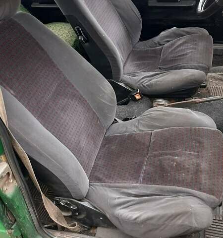 Зеленый ВАЗ 2101, объемом двигателя 1.2 л и пробегом 63 тыс. км за 367 $, фото 4 на Automoto.ua