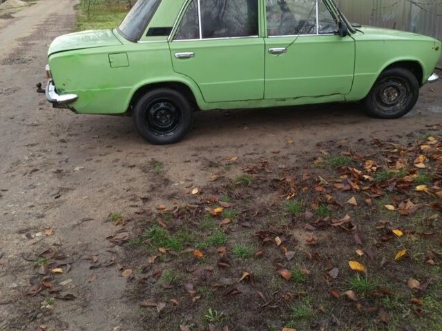 Зеленый ВАЗ 2101, объемом двигателя 1.6 л и пробегом 57 тыс. км за 380 $, фото 2 на Automoto.ua